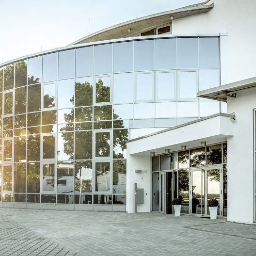 Almue Praezisionswerkzeug, Zell unter Aichelberg