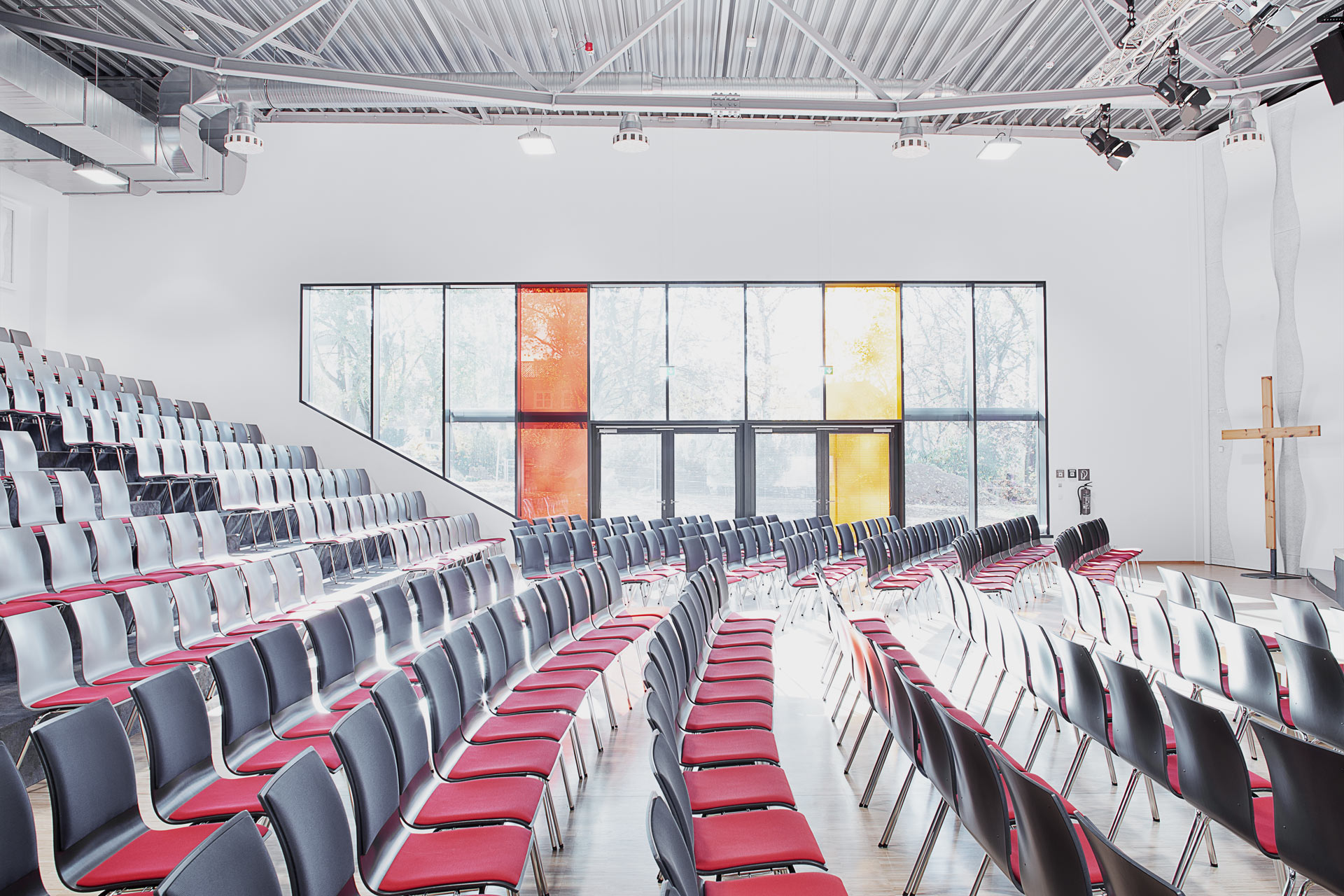 moerk_silcherforum_heilbronn_innen_seitlich