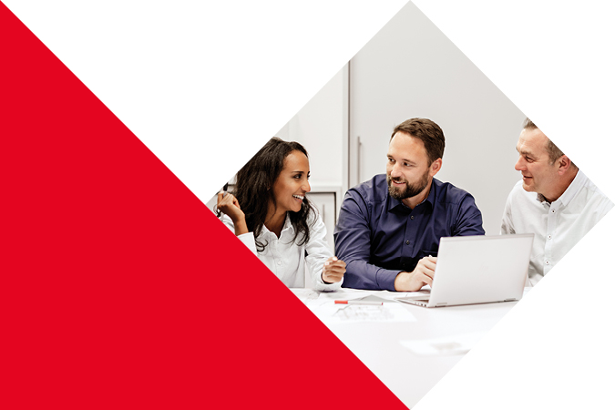 moerk-unternehmen-pattern-personen-tisch